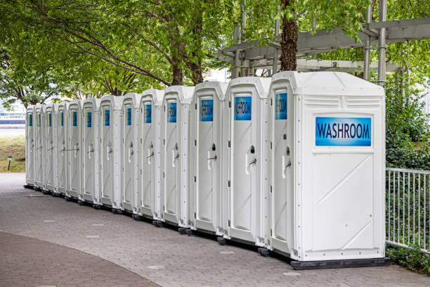 Best Porta potty delivery and setup  in St James, MO